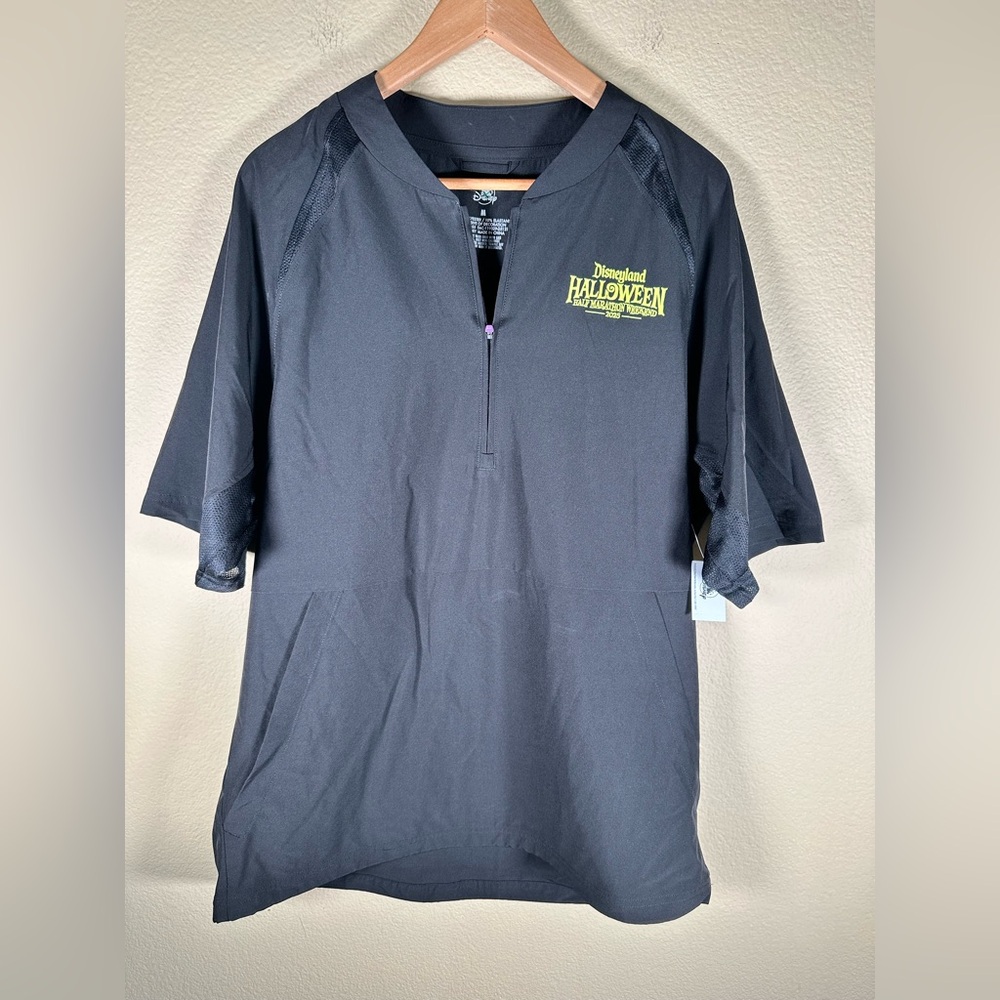 NWT RunDisney 2025 Quarter Zip Pullover Disneyland HalloweenHalf Marathon Shirt - Picture 3 of 4